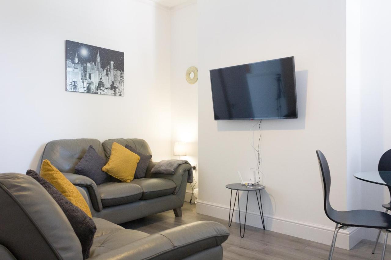Boaler House, Modern 4 Bed House With Parking Sleeps 8 Villa Liverpool Exterior photo